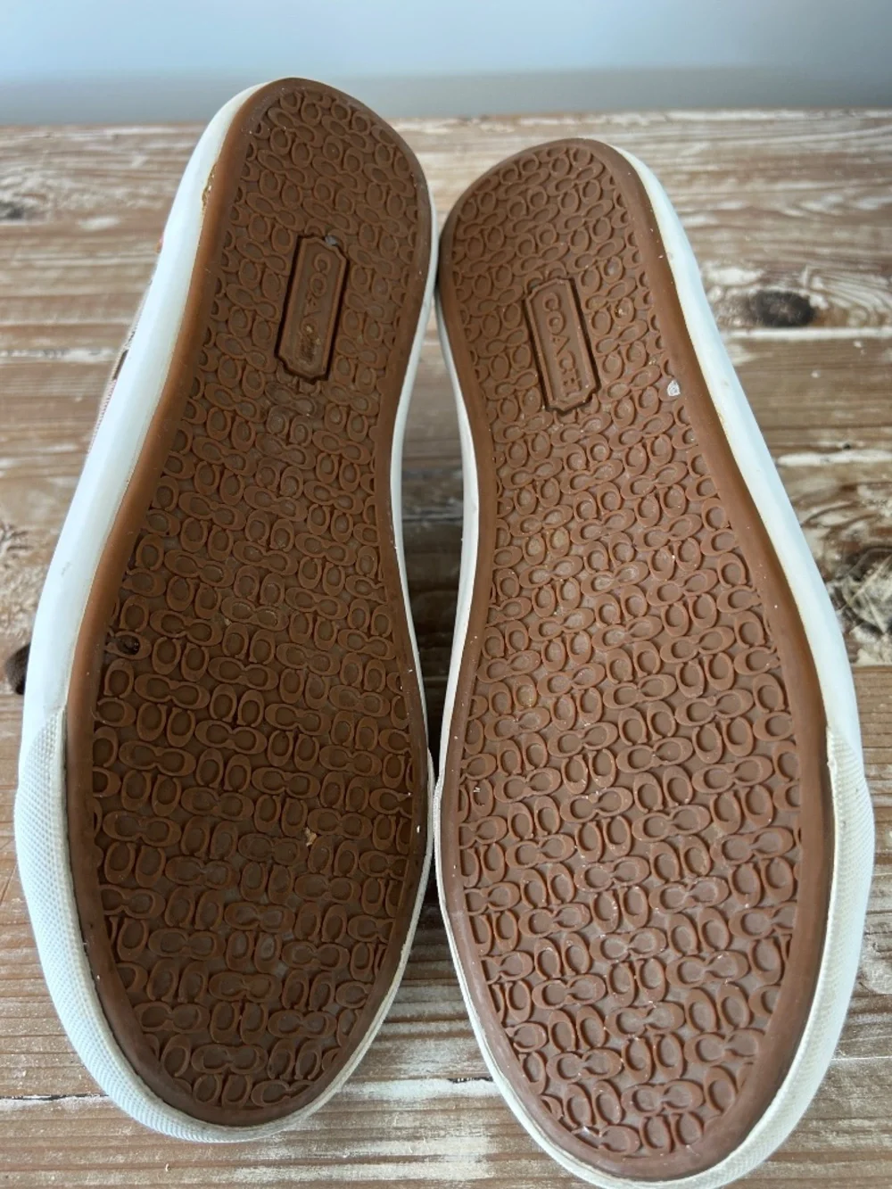 Coach Barrett Signature C Sneakers Sz 8.5 - EUC